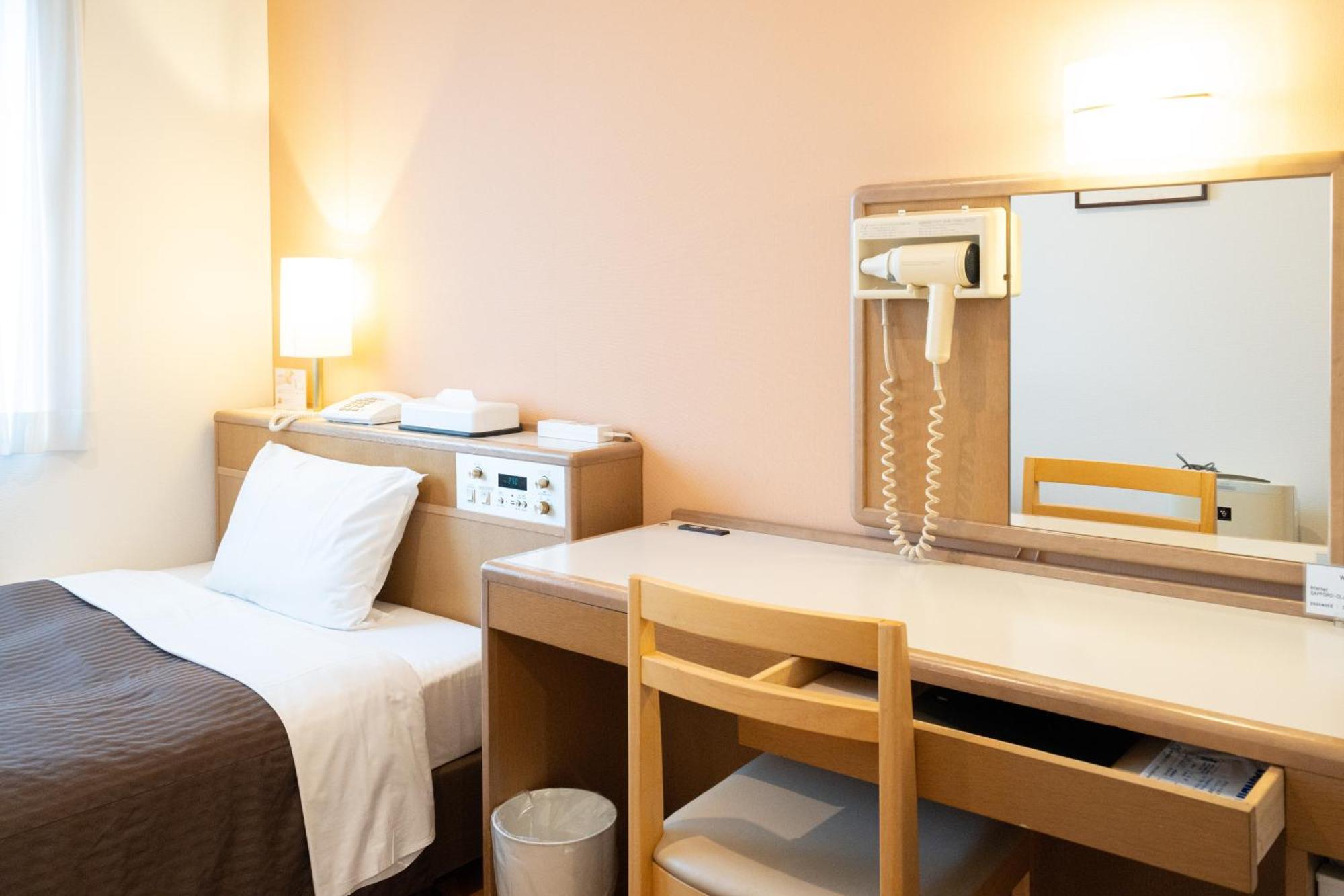 Sapporo Clark Hotel Exterior photo